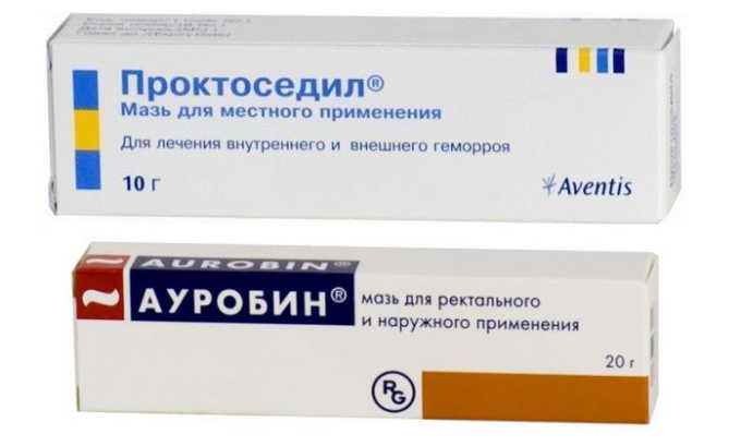 Мази и гели (Проктоседил, Ауробин). Применяются при выпадении геморроидальных узлов, наносятся на пораженные участки утром и вечером. Для повышения эффективности делают компрессы с антибактериальными мазями